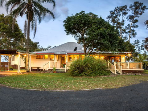 Riverside Holiday Retreat Yamba - Accommodation Ballina 1