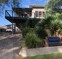 The Boathouse Narrawallee - Accommodation Ballina