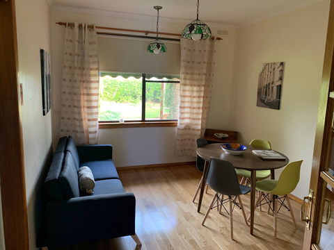 Timboon Manor - Accommodation Ballina 2