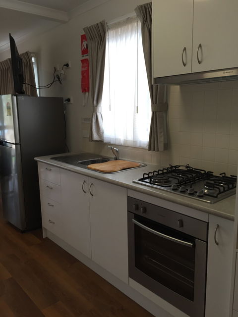 BIG4 Loxton Riverfront Holiday Park - Accommodation Ballina 2