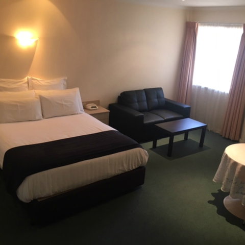Charles Rasp Motor Inn - Accommodation Ballina 0