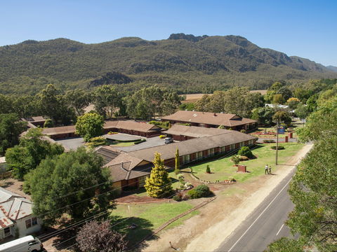 Country Plaza Halls Gap - Accommodation Ballina 1
