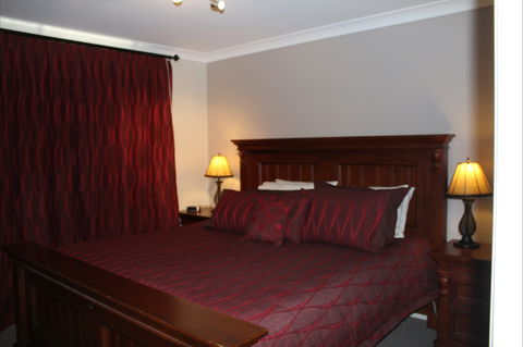 Elm Cottage Tumut - Accommodation Ballina 2