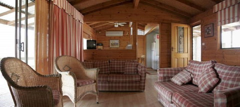 Glen Ayr Cottages - Accommodation Ballina 1