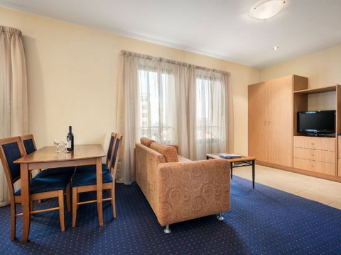Quest Savoy - Accommodation Ballina 2