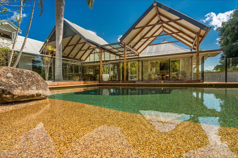 Rockinghorse House - Accommodation Ballina 0