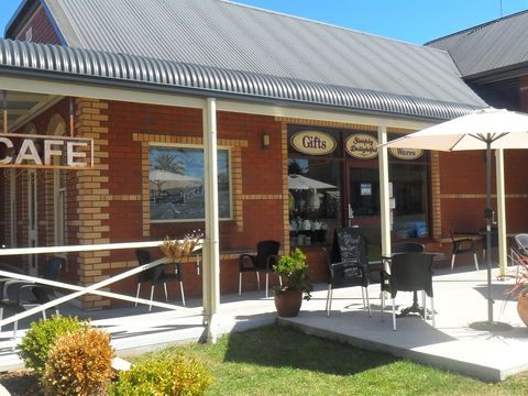 Sheffield Motor Inn - Accommodation Ballina 2