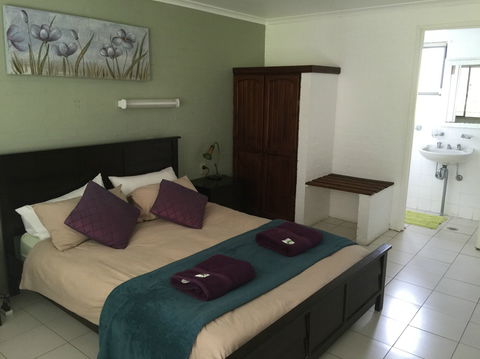 Sinclairs Country Retreat - Accommodation Ballina 0