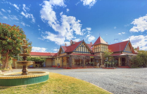 The Lodge Outback Motel - Accommodation Ballina 0