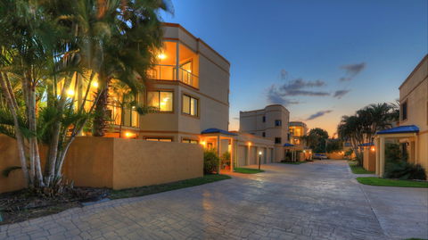 The Grange Resort Hervey Bay - Accommodation Ballina 1