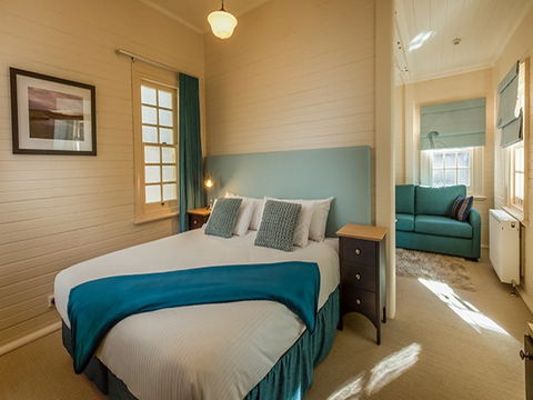 Yarrangobilly Caves House: Guest Rooms - Accommodation Ballina 1