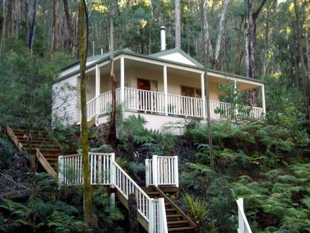 Myers Creek Cascades Luxury Cottages - Accommodation Ballina 0