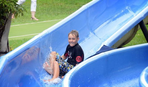 The Big Buzz Fun Park - Accommodation Ballina 3