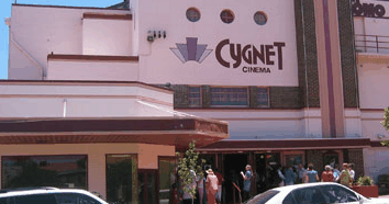 Cygnet Como Cinema - Accommodation Ballina 3