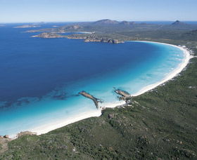Lucky Bay - Accommodation Ballina 0