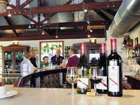 D'Arenberg Vineyard And Winery - Accommodation Ballina 0