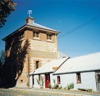 The Oakbank Weaver - Accommodation Ballina