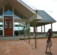 ArtWine Cellar Door - Accommodation Ballina