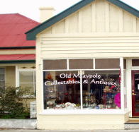 Old Maypole Collectables  Antiques - Accommodation Ballina