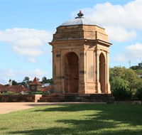 Windsor War Memorial Park - Accommodation Ballina