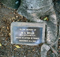 Eumundi War Memorial - Accommodation Ballina