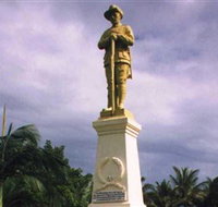Port Douglas War Memorial - Accommodation Ballina