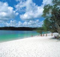 Lake McKenzie