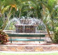 Bauer and Wiles Memorial Fountain - Accommodation Ballina