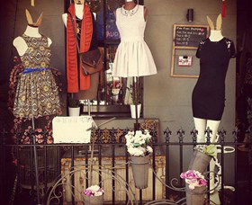 Frou Frou Designs - Accommodation Ballina 0