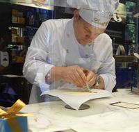 Lindt Maitre Chocolatier - Accommodation Ballina