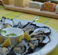 Oyster Shed on Wray Street - Accommodation Ballina