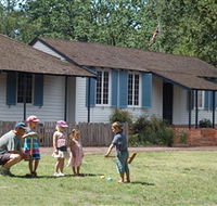 La Trobe's Cottage - Accommodation Ballina