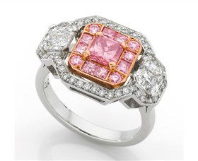 Giulians Fine Jewellery - Accommodation Ballina 4