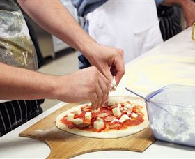 Vesuvio WoodFire Cooking Classes - Accommodation Ballina 4