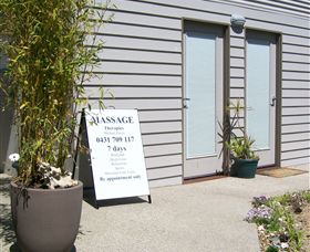 Michael Davey Massage And Bowen Therapies - Accommodation Ballina 1