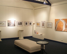 Jayes Gallery And Cafe - Accommodation Ballina 3