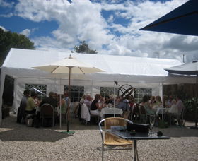 Jayes Gallery And Cafe - Accommodation Ballina 6