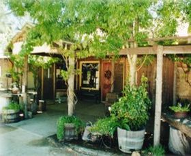 Wagga Wagga Winery - Accommodation Ballina 0