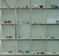 Bilk Gallery for contemporary metal and glass - Accommodation Ballina