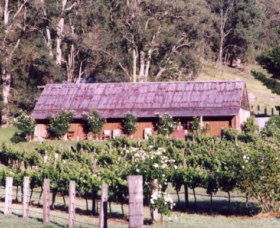 Undercliff Winery And Gallery - Accommodation Ballina 0
