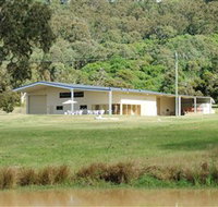 Razorback Ridge Wines - Accommodation Ballina