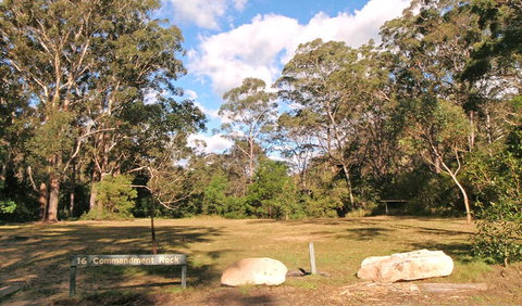 Commandment Rock Picnic Area - Accommodation Ballina 1