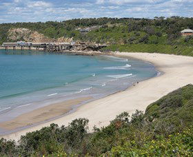 Catherine Hill Bay Beach - Accommodation Ballina 1