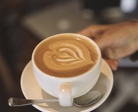 Estabar Gelati And Espresso Bar - Accommodation Ballina 1