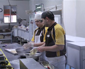 Poppy's Chocolate - Accommodation Ballina 0