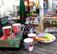 The Famous Tinonee Cafe and Gift Shop - Accommodation Ballina