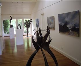 Ivy Hill Gallery - Accommodation Ballina 0