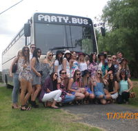 R  R Bus and Leisure Hire - Accommodation Ballina
