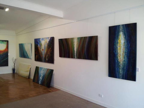Greg Stevenson Art - Accommodation Ballina 1