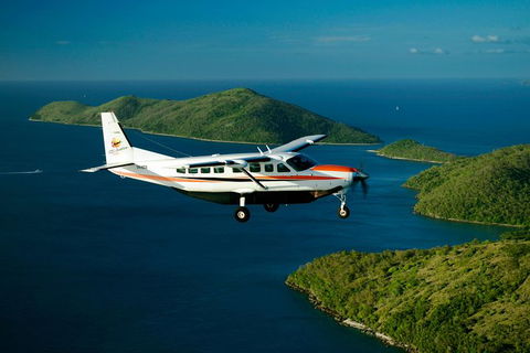 Reef And Island Scenic Flight From Airlie Beach - Accommodation Ballina 9